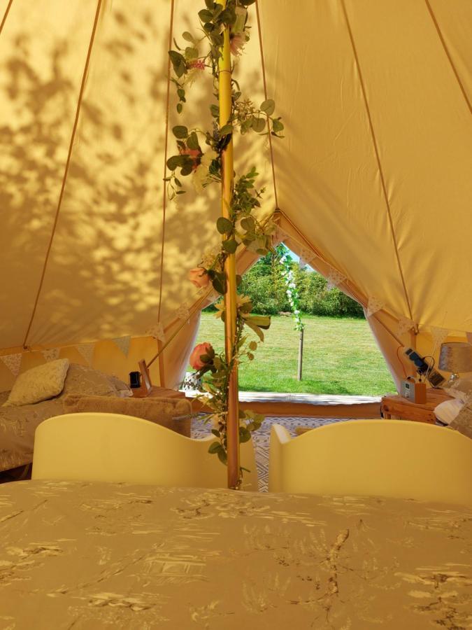 Hopgarden Glamping - Luxury 6M Bell Tent Wadhurst エクステリア 写真