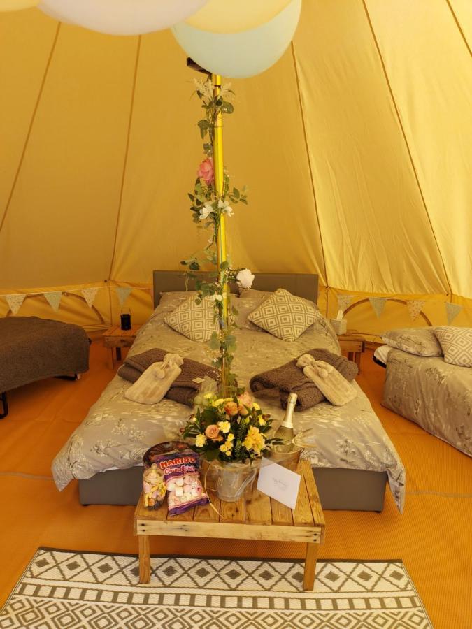 Hopgarden Glamping - Luxury 6M Bell Tent Wadhurst エクステリア 写真