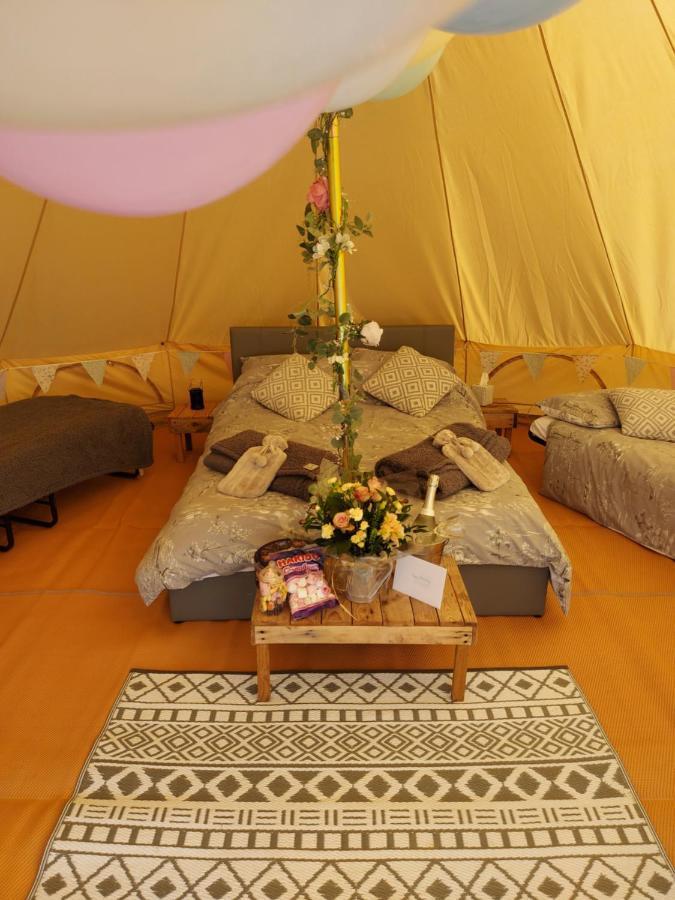 Hopgarden Glamping - Luxury 6M Bell Tent Wadhurst エクステリア 写真
